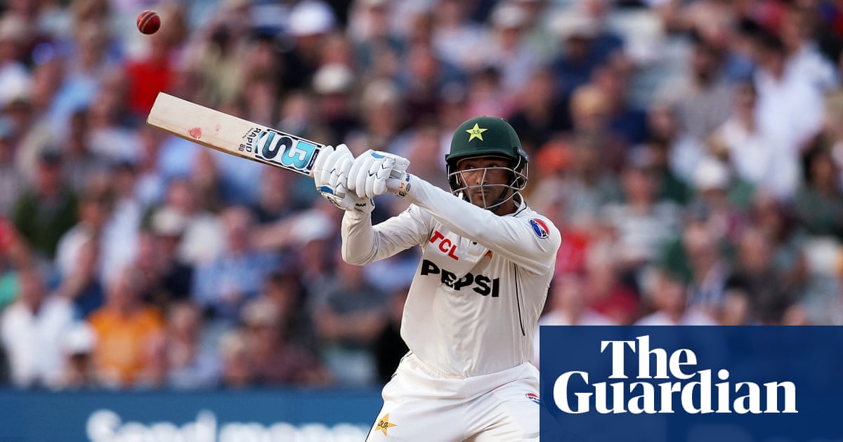 ‘A perfect storm’: Trescothick refuses to blame England bowlers after Razaullah’s onslaught | England v Pakistan 2026