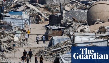 UK to open new refugee resettlement routes for Afghan women and Palestinians | Immigration and asylum
