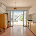 BF2 House / Peninsula Arquitetura - Interior Photography, Kitchen, Wood, Lighting, Countertop