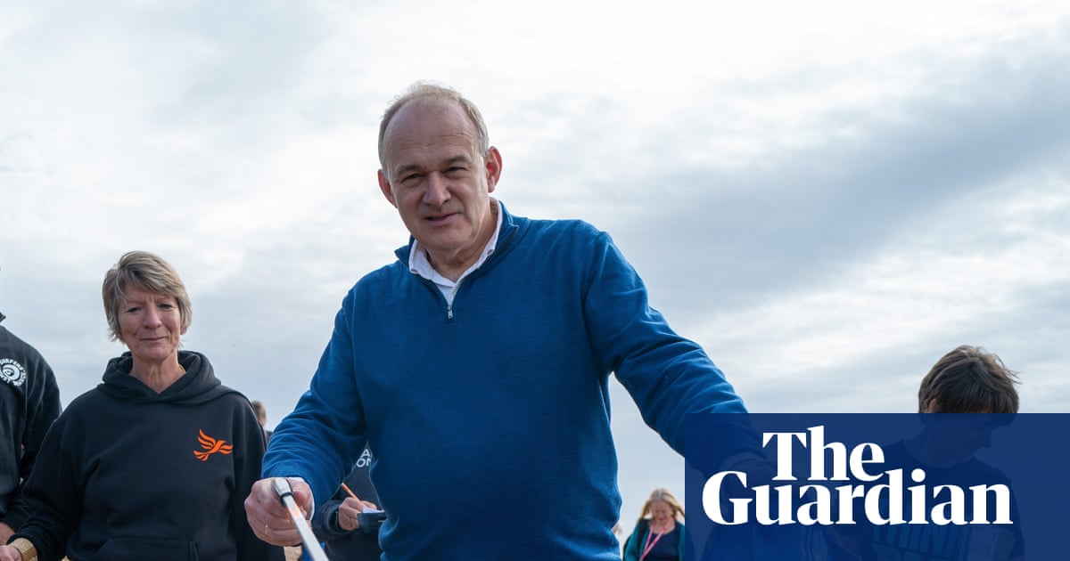 Halt super-intelligent AI with non-proliferation treaty, Ed Davey to say | Liberal Democrat conference