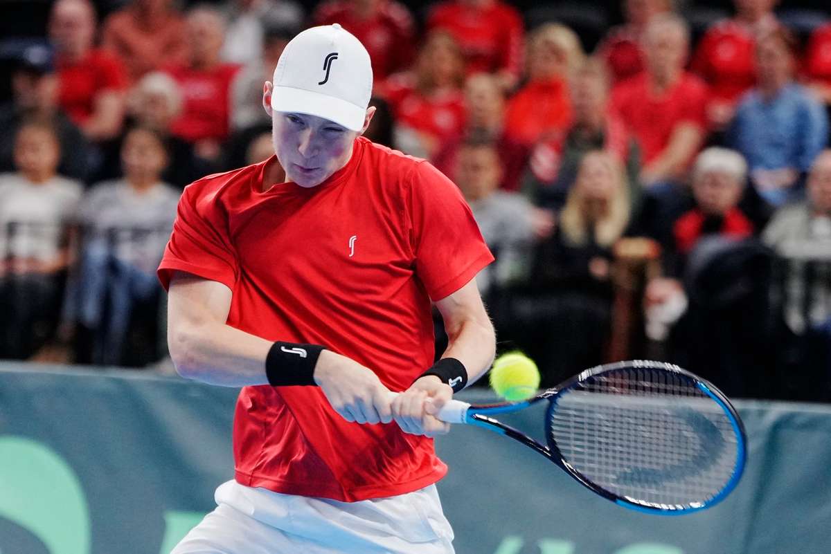 Elmer Moller complete superb Danish comeback against Bulgaria in Davis Cup