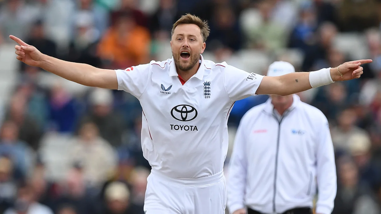 Is Ollie Robinson's 21 wickets at an average of 8.76 against Pakistan the best bowling in a Test series?- Ask Steven