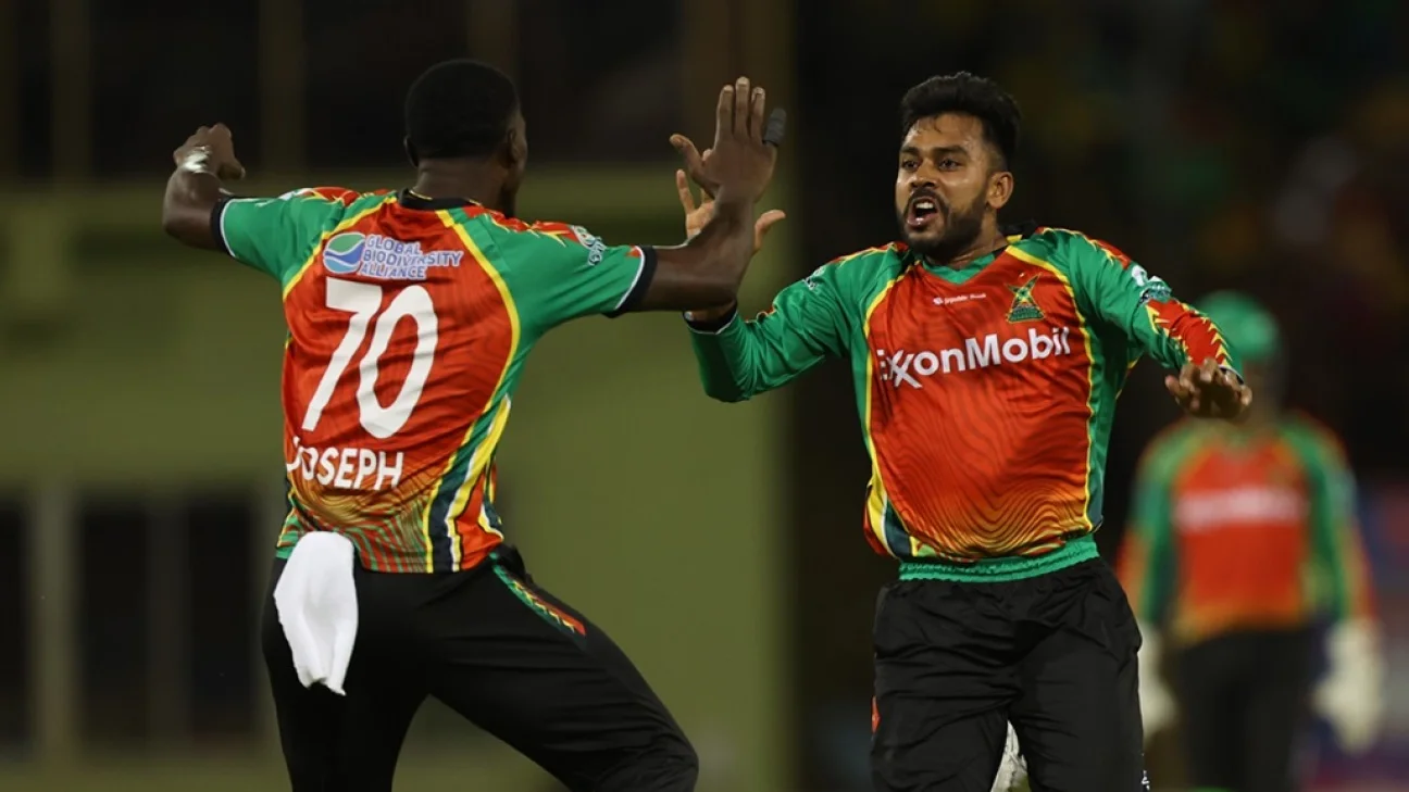Ball by Ball Commentary & Live Score