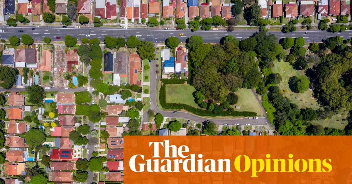 Labor is in damage control over falling house prices. Why not take credit instead? | Tom McIlroy