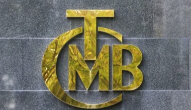 Turkish central bank keeps rates unchanged amid energy prices risk