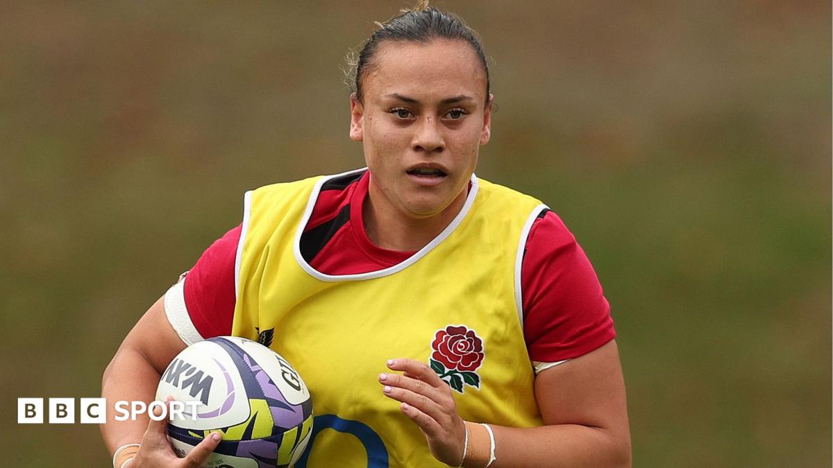 Maddie Feaunati playing against Wales