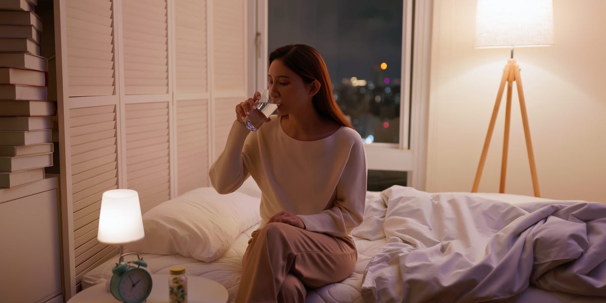 The best and worst supplements to take before bed, per experts