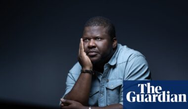 Novelist accused of using AI to write book removed from French prize list | Prix Goncourt
