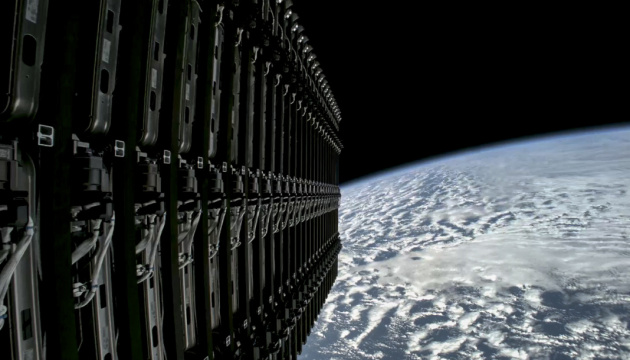 SpaceX launches 27 Starlink Internet satellites