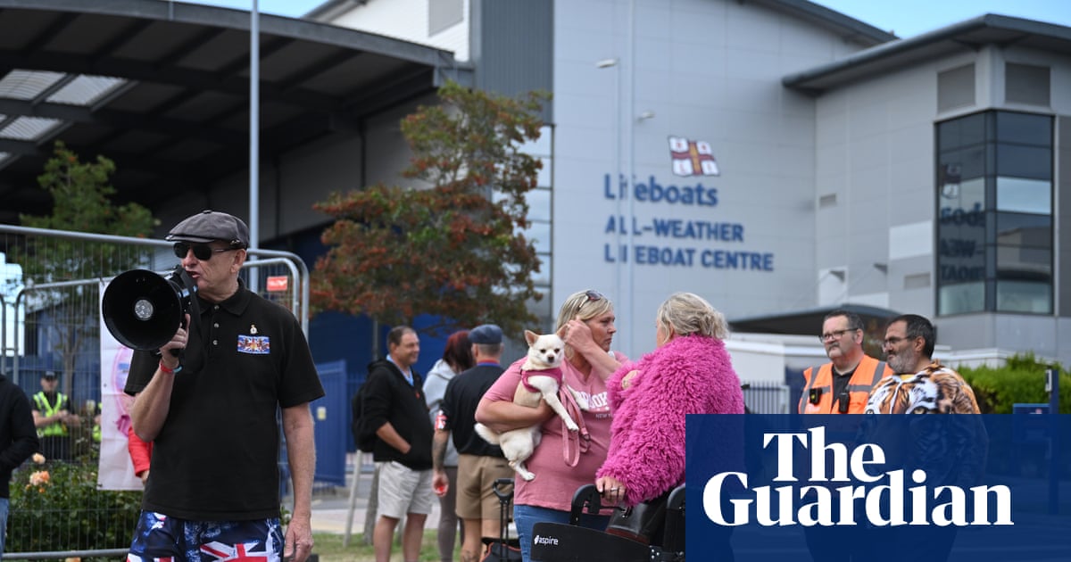 RNLI steps up security after attacks by far-right agitators over small boat rescues | Immigration and asylum