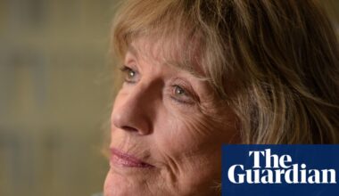 Esther Rantzen now ‘too physically fragile’ to end her life in Switzerland | Esther Rantzen