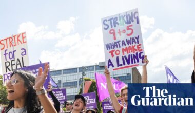 ‘We have had enough’: thousands of University of Sydney staff walk off the job over AI and job security | Australian universities