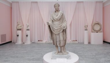 Copenhagen's Glyptotek is thinking about the Roman Empire with new ancient fashion exhibition - The Art Newspaper