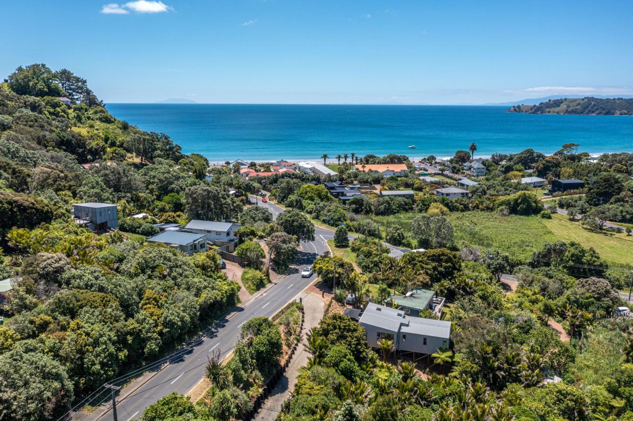 Fuel prices rise sharply - with 91 reaching $4.15 on Waiheke - Stuff