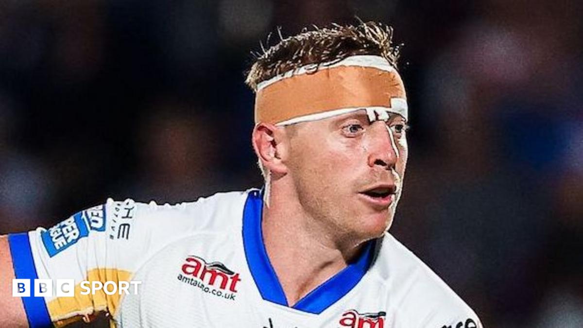 Lachie Miller in action for Leeds Rhinos