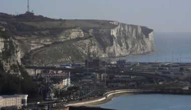 UK gov’t condemns masked anti-immigrant protesters blocking Dover port | Migration News