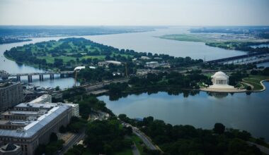 A golf course for ‘the people’ faces a presidential makeover