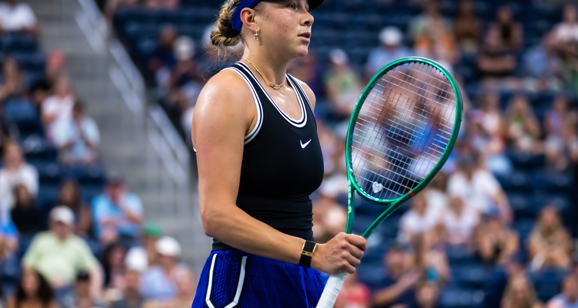 Anisimova pulls out of Singapore with left wrist injury