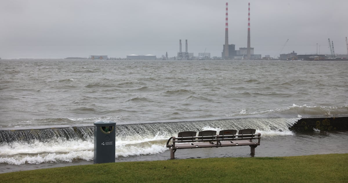 Flood map: See the Irish coastline areas at ‘very high’ risk from flooding, erosion or sea level rise – The Irish Times