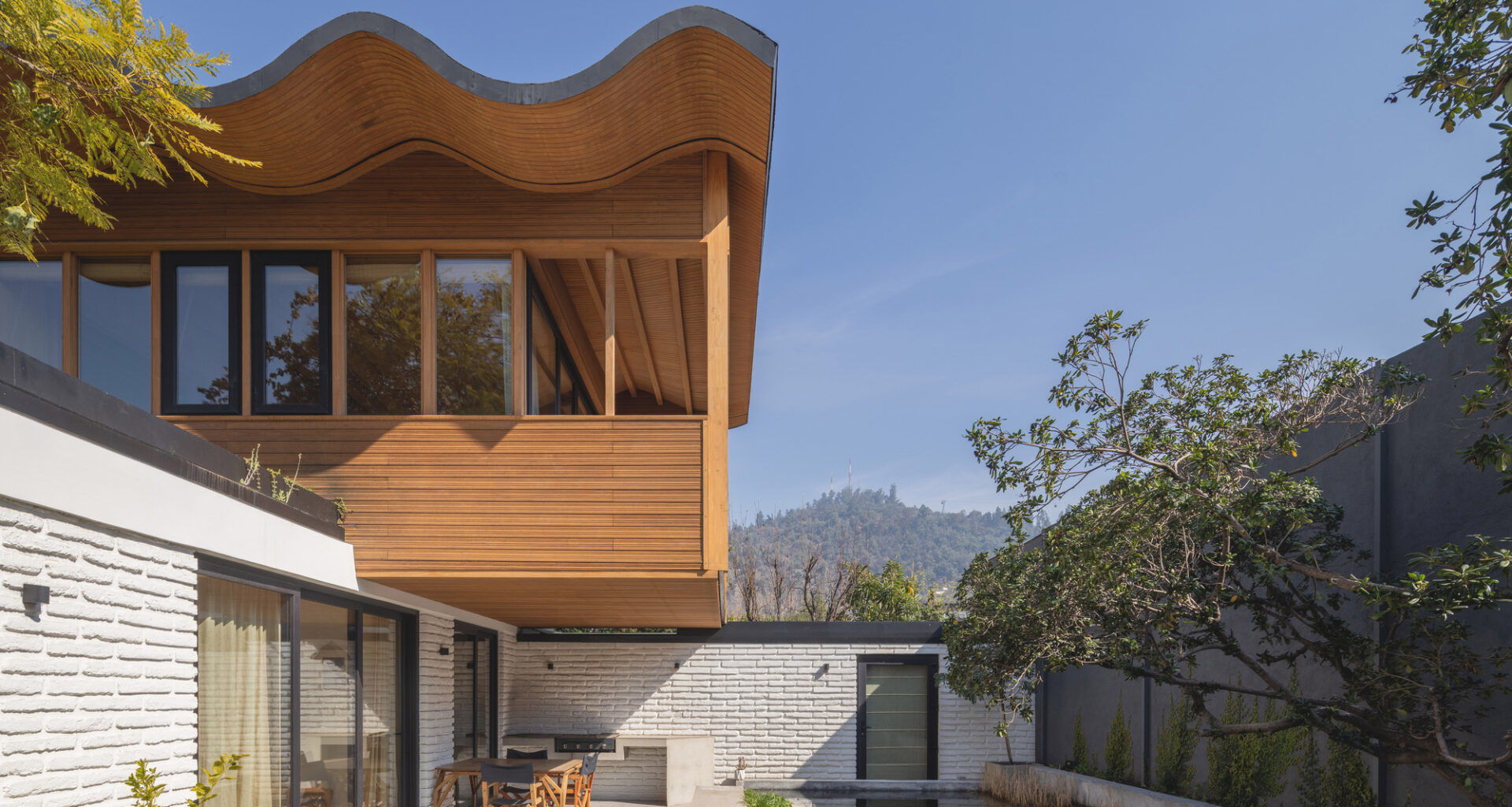 Los Navegantes House / María Catalina Picon Meleda + Alberto Browne Cruz