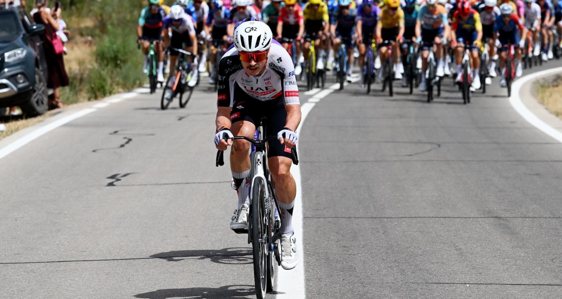 'We're sending Tadej healing vibes' - UAE Team Emirates-XRG teammates at Vuelta a España fighting for injured Pogačar from afar