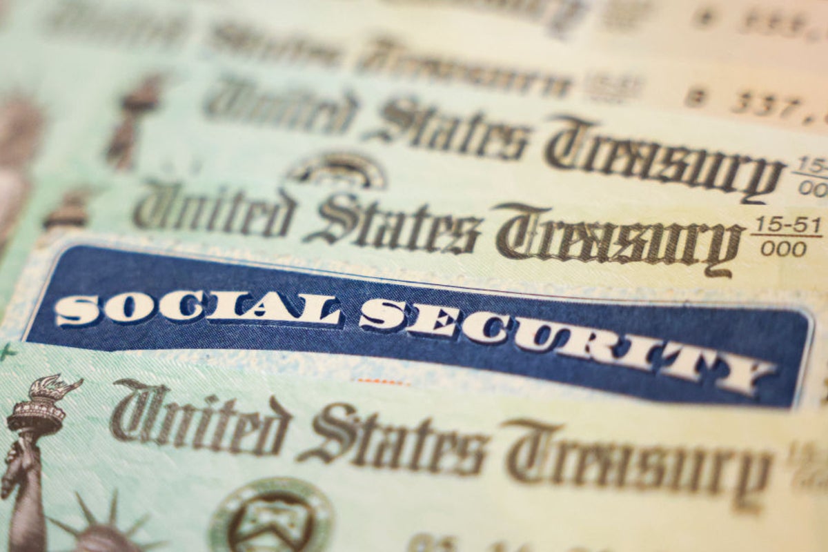 Social Security recipients could see up to a $2,400 yearly raise under new proposed plan