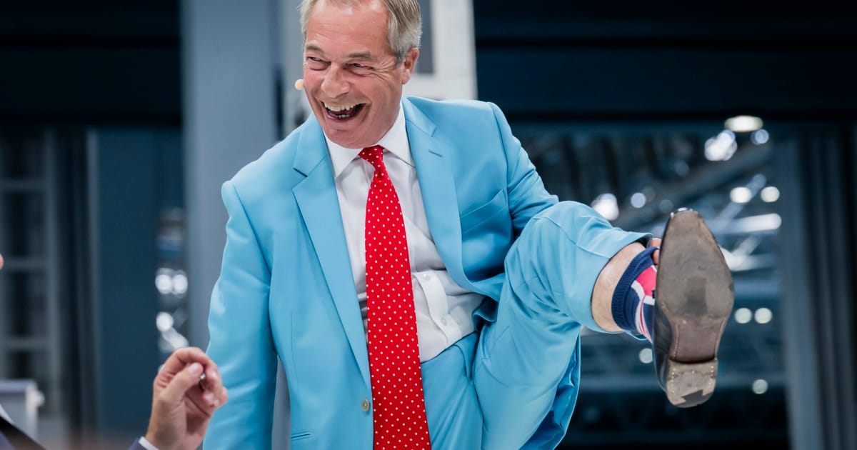 Nigel Farage wants to be a global statesman. First he needs distance from Trump.  – POLITICO