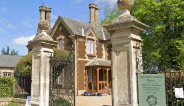 Stow Hall Park in Stow Bardolph hopes to expand tennis court to include padel