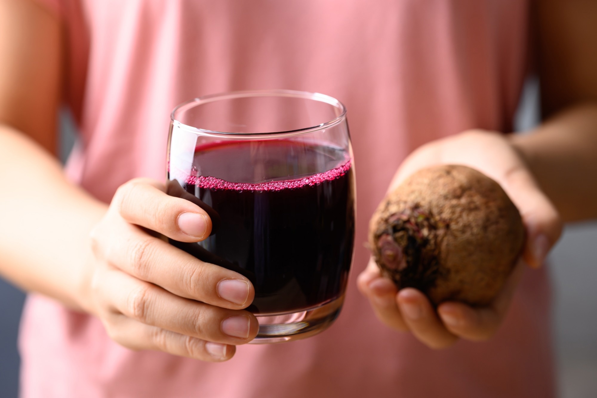 Study: Effects of beetroot juice or dietary nitrate supplementation on swimming performance and physiological responses: a systematic review and meta-analysis. Image Credit: Nungning20 / Shutterstock