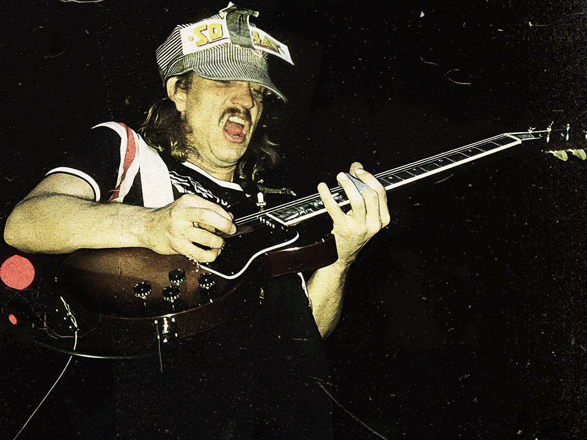 The 1977 night when Joe Walsh set "the world record for room trash"