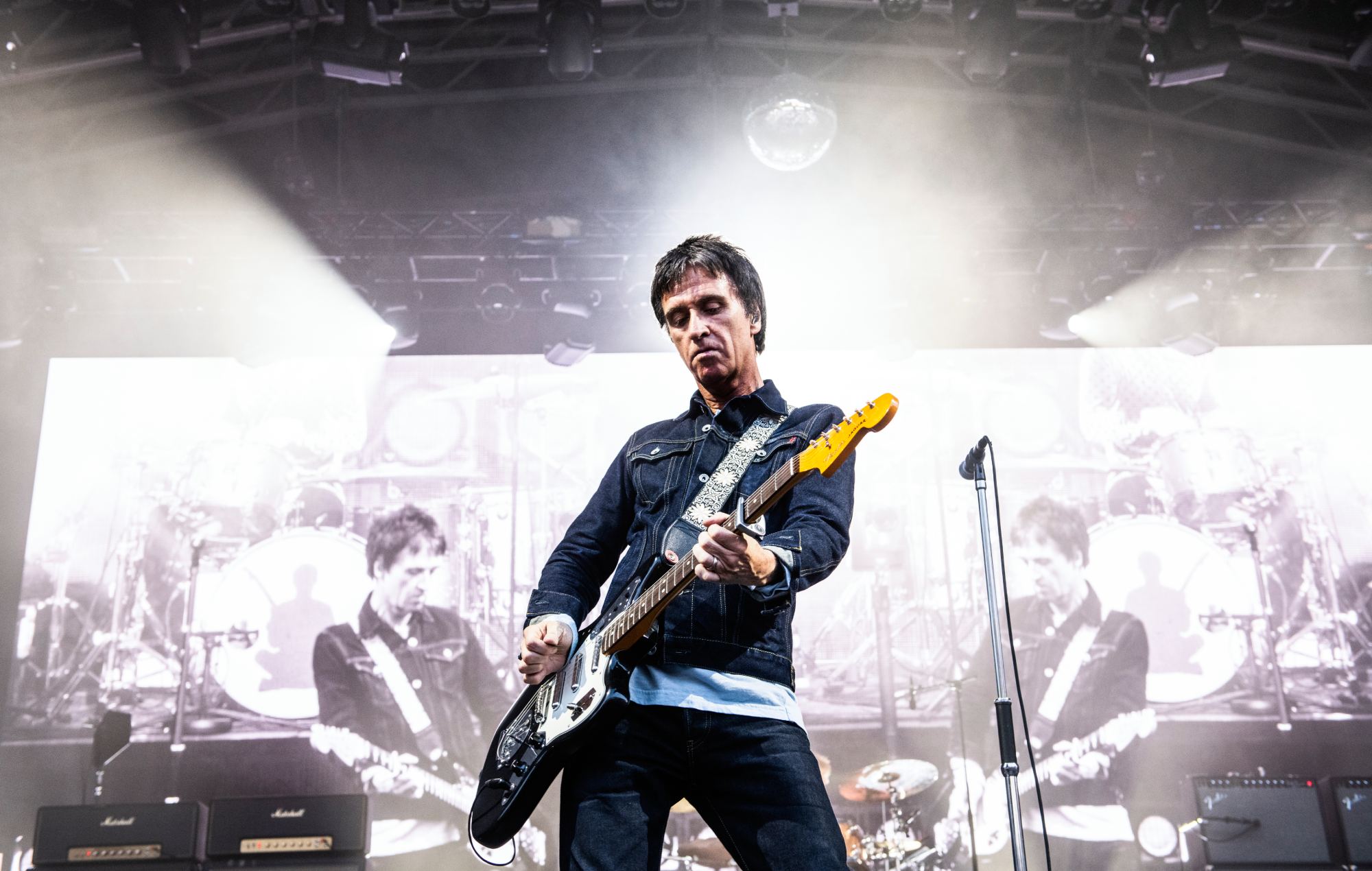 Johnny Marr live at Manchester's Castlefield Bowl. Credit: Aaron Parsons