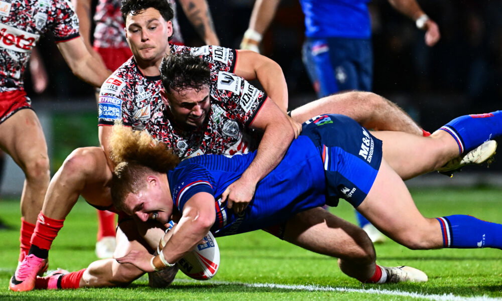 Leigh Leopards' boss highlights ‘diabolical’ aspect of play-off loss as Wakefield red card defended
