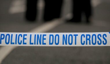 Murder investigation launched after man dies from severe head injuries in south London | News UK