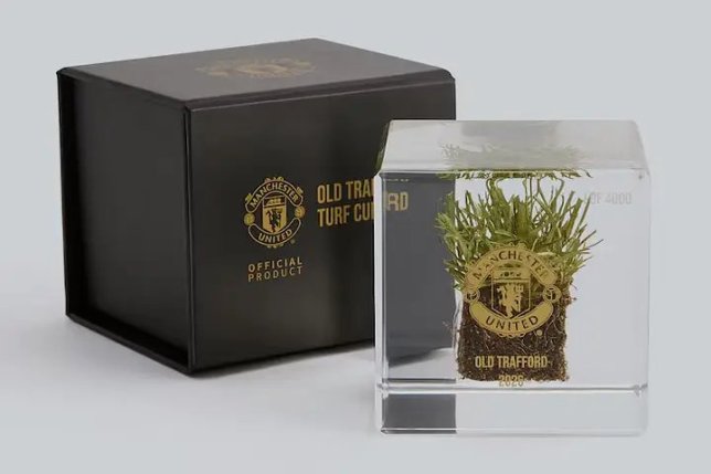 Manchester United 2026 Old Trafford 7x7cm Pitch Cube ??125.00 Take home a piece of Old Trafford with this official turf cube, perfect for fans who want a keepsake from one of the most famous pitches in the world. Carefully preserved, this piece of turf makes a priceless memento of iconic games played at home and keeps the memories of matchdays alive. Perfect for gifting to passionate Reds, this turf cube makes a great addition to desks or can be displayed in a cabinet with other Manchester United collectibles. Image: Manchester United https://store.manutd.com/en-gb/p/manchester-united-2026