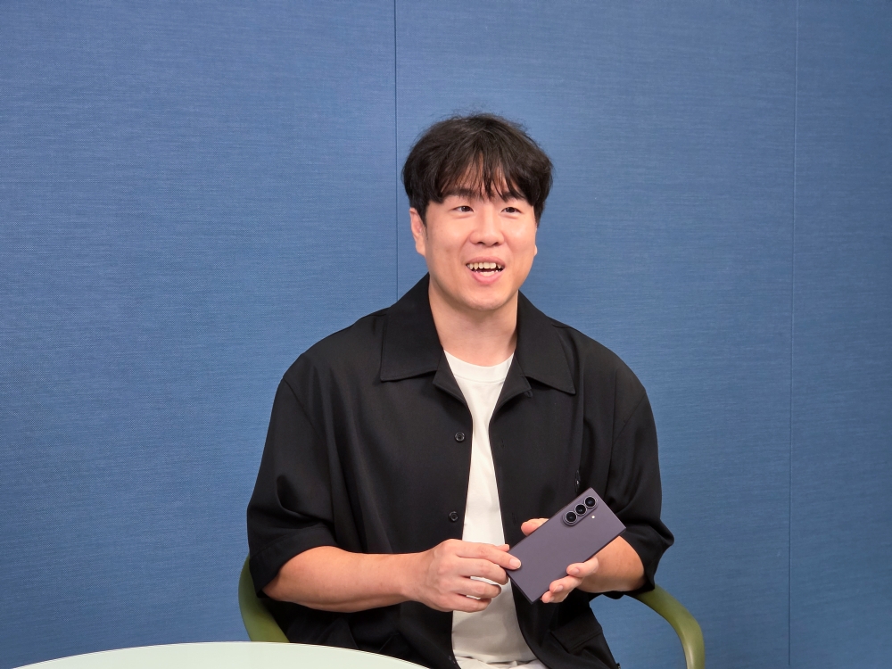 Park describes the collaboration between the teams.