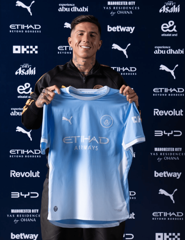 Fernandez reveals why he joined Man City as shirt number confirmed - London Evening Standard