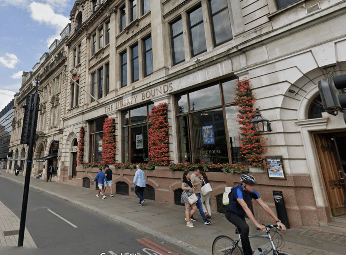 Booking.com sent customers to fake listing at Wetherspoons pub - standard.co.uk