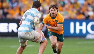 It’s time for the SOS to be made to the experienced no.10s in Australia