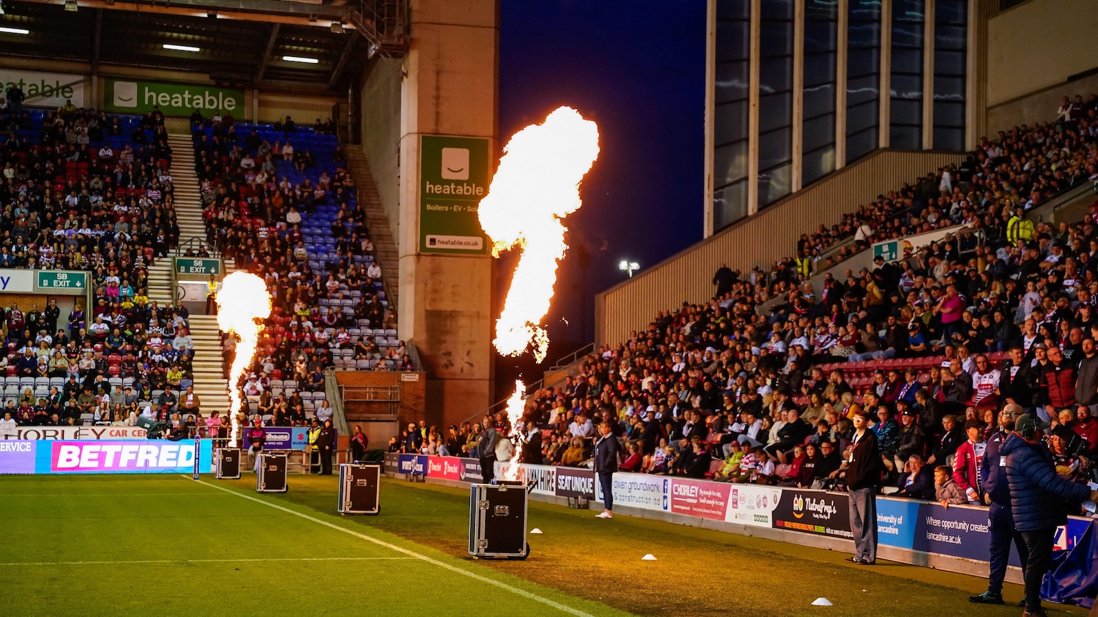 Super League attendances: Wigan Warriors lead way in Round 27