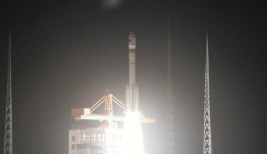 Chinese reconnaissance satellite breaks up in rare retrograde orbit