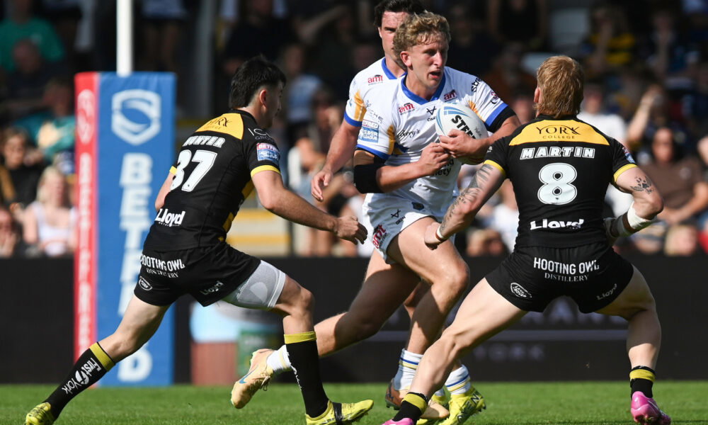 Leeds Rhinos fight off NRL interest to re-sign rising star to long-term deal