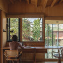 © Pablo Casals Aguirre Los Navegantes House / María Catalina Picon Meleda + Alberto Browne Cruz - Interior Photography, Wood