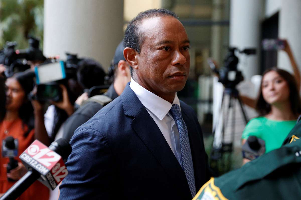 Tiger Woods gets five-year license suspension after plea deal