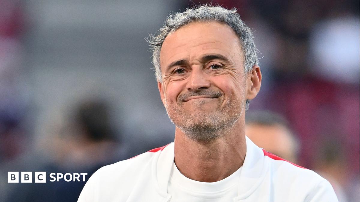 Luis Enrique smiling