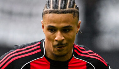 Jean-Mattéo Bahoya becomes our final summer signing!