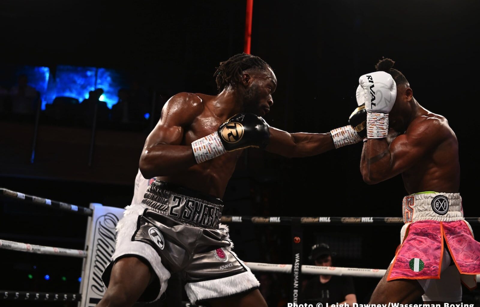 Image: Queensberry Leaves Denzel Bentley Facing Hernandez Away