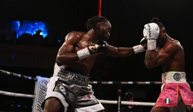 Image: Queensberry Leaves Denzel Bentley Facing Hernandez Away