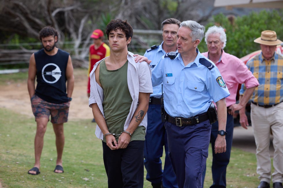 mali hudson, zane talbot, david langham, john palmer and alf stewart in home and away