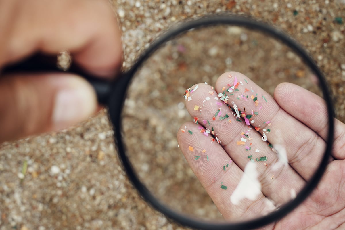 Global Microplastics Regulations: How Governments Are Rewriting the Rulebook to Curb Plastic Pollution at Its Source