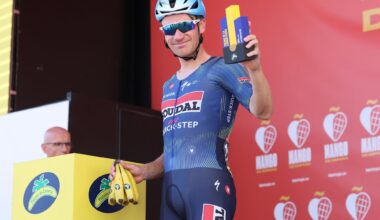 'I was feeling delirious and hanging onto the car' – Still without a team for 2027 and despite struggles in the heat, Ethan Hayter soldiers on at Vuelta a España